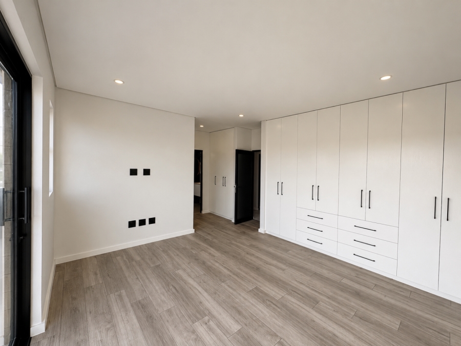4 Bedroom Property for Sale in Sandown Western Cape